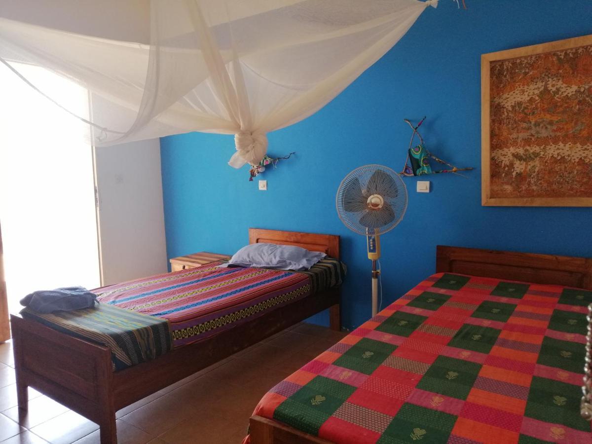 Akine Ti Kasso Piscine Hotel Diembéreng Екстериор снимка